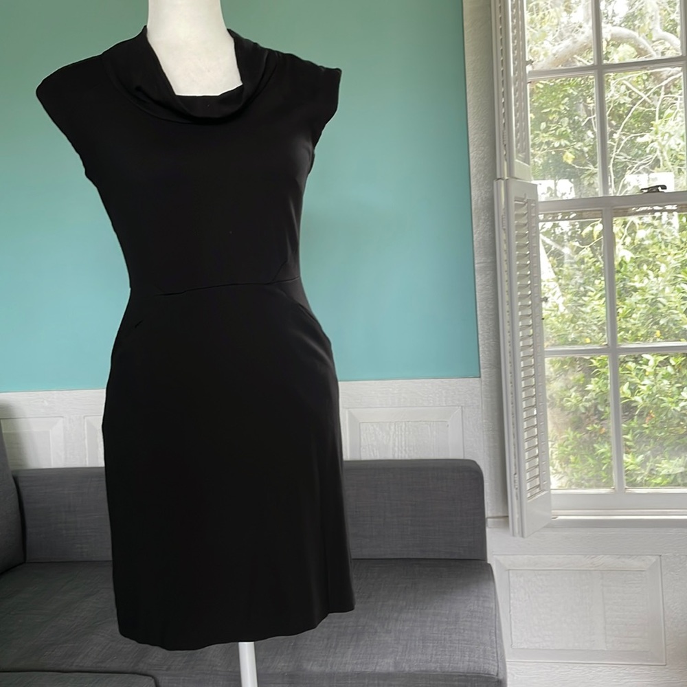Cynthia Steffe Little Black Sleeveless Comfy Body-con Cowl Neck Dress w/Pockets
